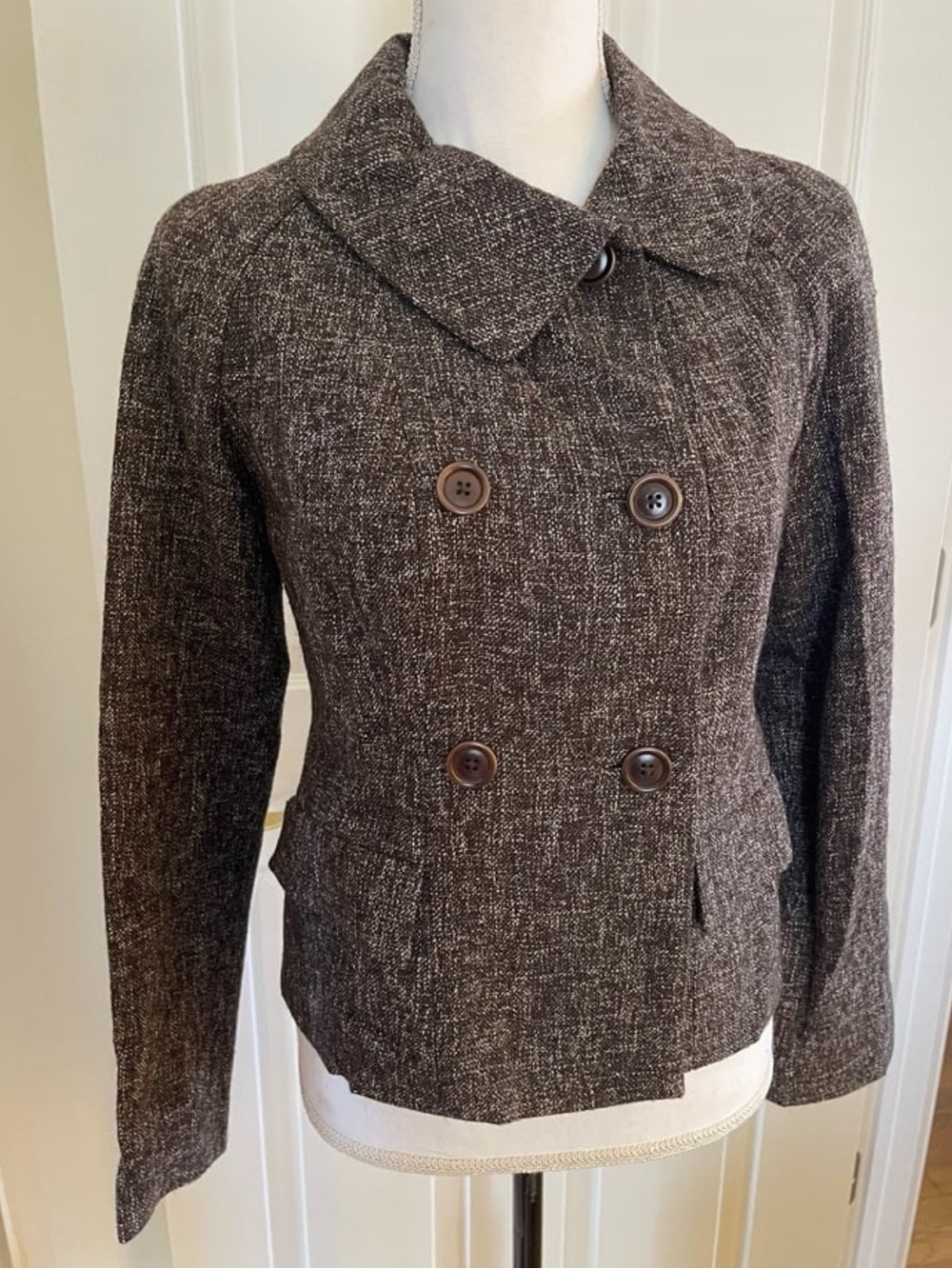 Brown Double-Breasted Women's Tweedish Blazer